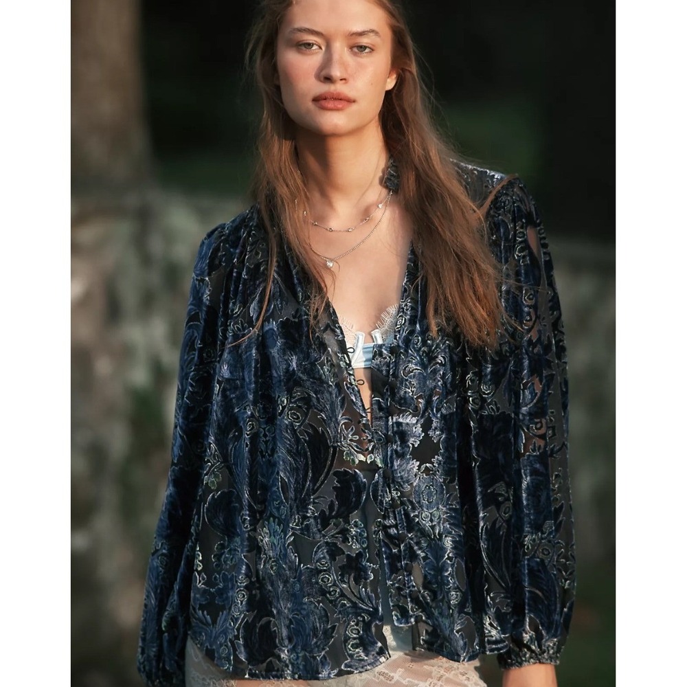 NWT Anthropologie Estela Burnout Sheer Printed Blouse Blue Velvet Damask 1X Plus